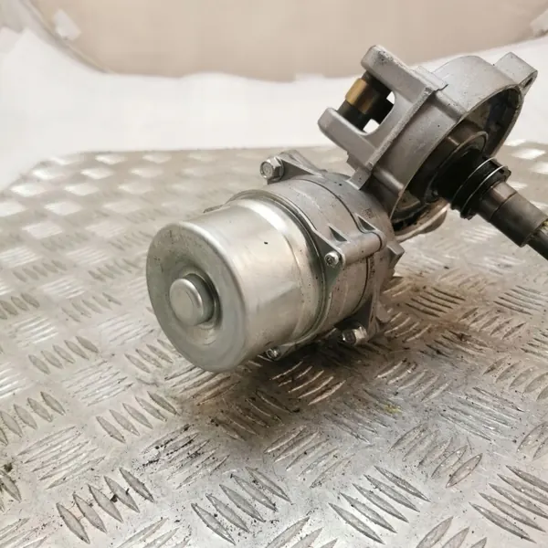 Mitsubishi OE Servopumpe OEM 8633A131 image 5