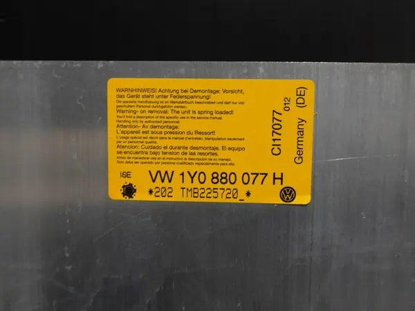 OEM 1Y0880077H Kopfstützen hinten für VW New Beetle Cabrio image 4