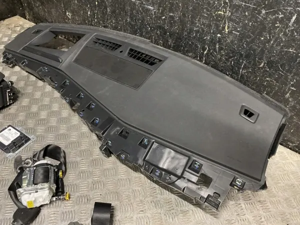 Dashboard Opel Grandland 2025 OEM Y0352131 image 4