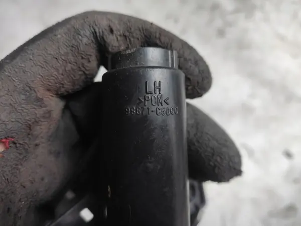 Koplampenwasinstallatie Kia Sorento 3 III C5000 Links image 3