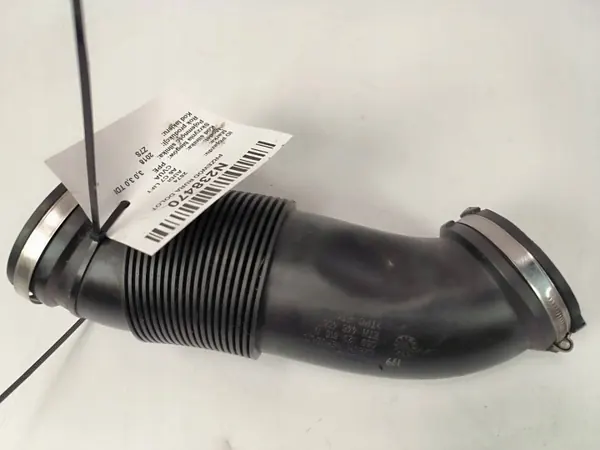 Gebrauchtes Ansaugrohr OEM 059129615N für Audi A6 C7 image 2