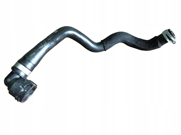 Mercedes A W177 Jäähdytinletku OEM A1775015100 image 2