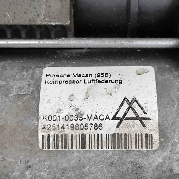 Compresor suspensión Porsche Macan OEM 95B698010 image 8