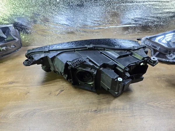 AUDI Q5 II 80A Luz Delantera Derecha Full LED image 7