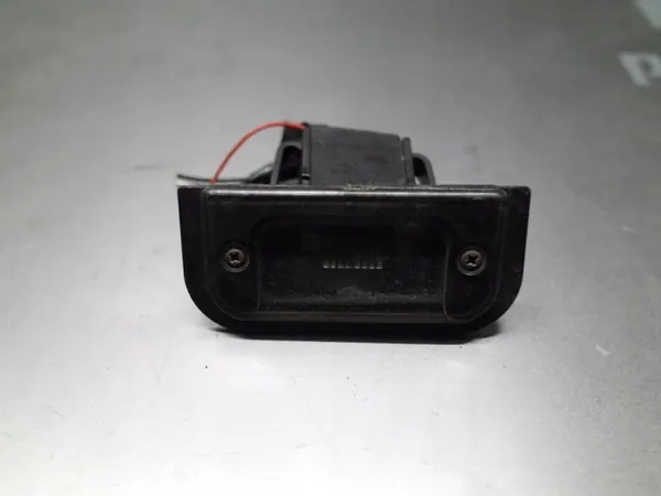 Jaguar XJ XJR X308 98-02 Kentekenplaatlicht OEM LNA5070AC image 2