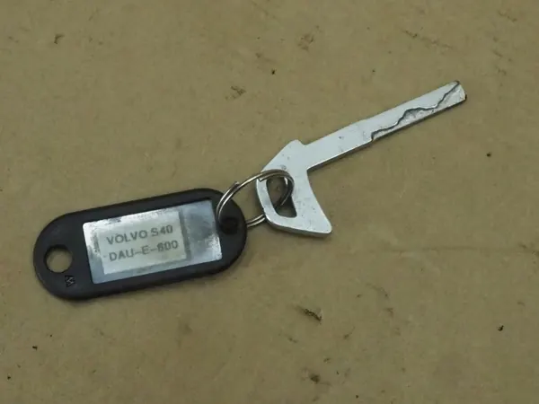 OEM Voorlinker Deurknop Slotsleutel Volvo S40 image 7