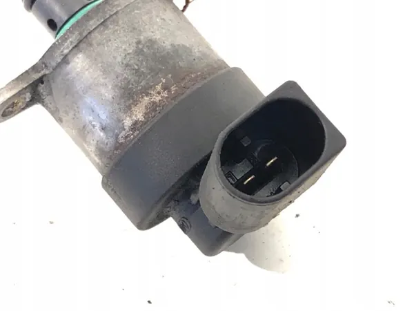 Regulador de pressão de combustível Mercedes W211 2.7 177CV image 3