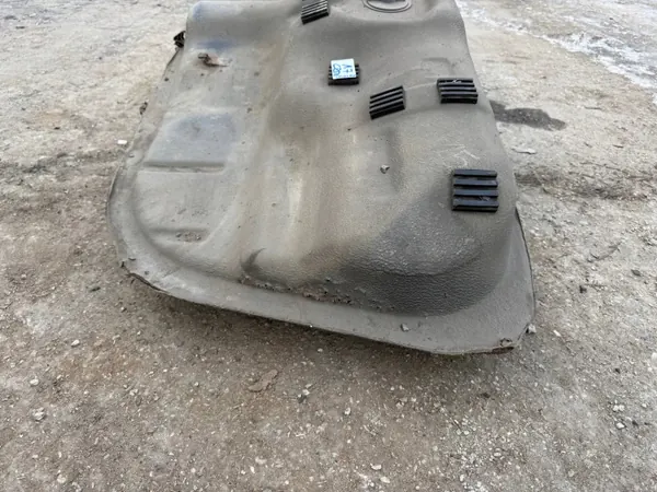 KIA SPORTAGE 3 Bränsletank OEM 31100-2Y250 image 5