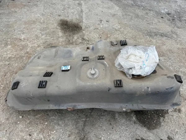 KIA SPORTAGE 3 Bränsletank OEM 31100-2Y250 image 6
