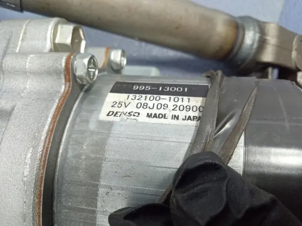 OEM 132100-1011 Ohjauspyörän sarana Toyotalle image 7