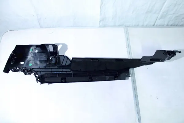 BMW 5 G31 Kofferraumabdeckung Rechts OEM 7387526 image 4