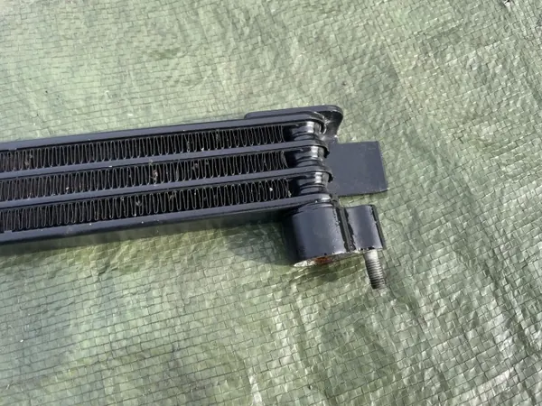 Refroidisseur d'huile OEM Alfa Romeo 159 3.2 JTS Q4 image 3