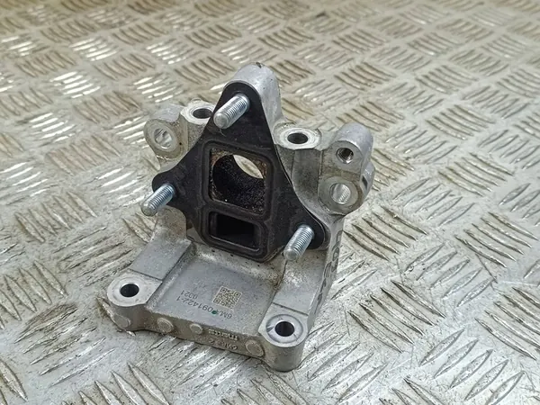 Support de compresseur AC Honda CR-V 6MA0914221 image 1