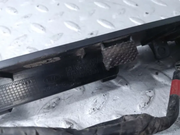 KIA Ceed Armaturenbrett-Leuchtleiste OEM 87312J7300 image 7
