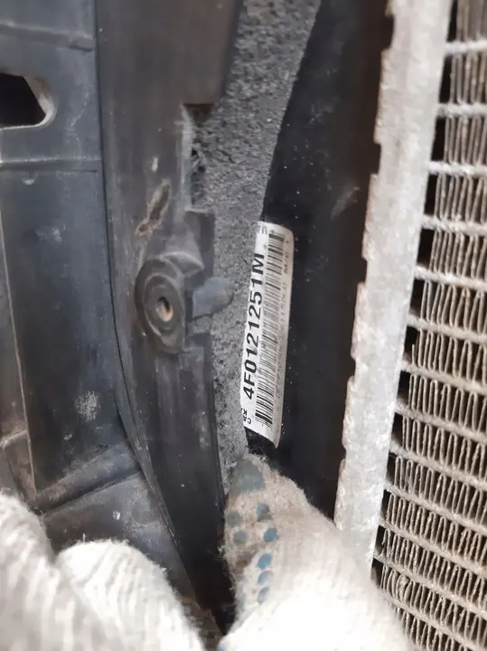 AUDI A6 C6 3.2 Radiador Completo 1857769007 image 8