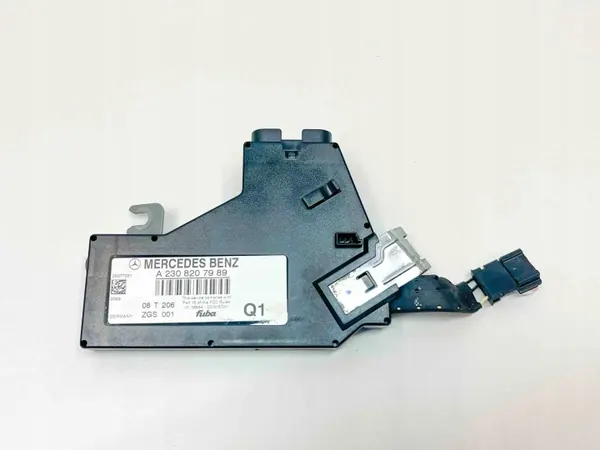 Antenneversterker OEM A2308207989 voor Mercedes-Benz SL image 2