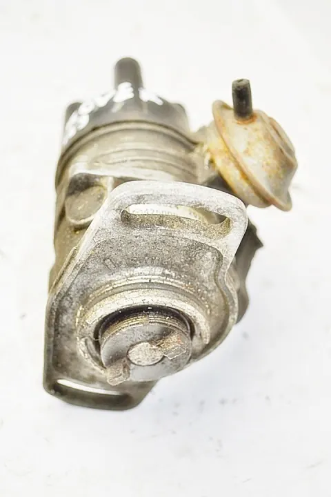 Zündspule OEM NJC10024 42500B 67DM4 - Gebraucht image 5