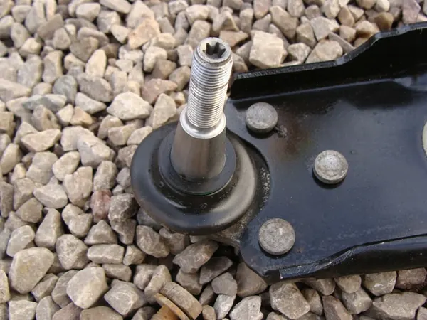 Braccio di controllo sinistro Renault Laguna III image 3