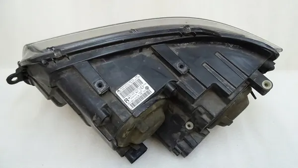 VW T6 7E1 - farol direito image 8