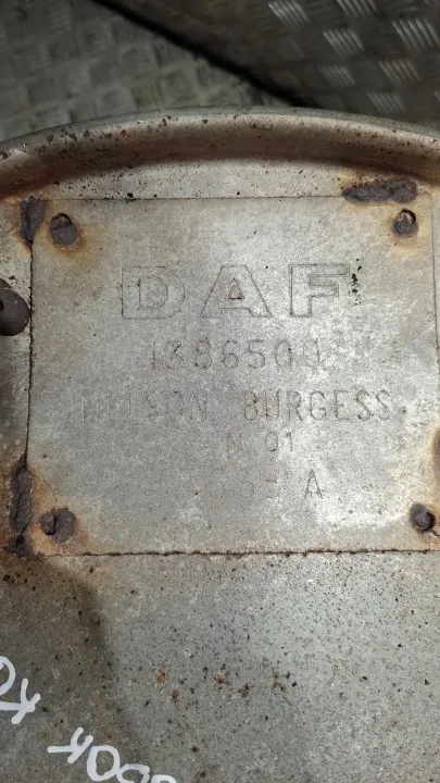 Silencieux catalyseur DAF 1386500 d'occasion image 3
