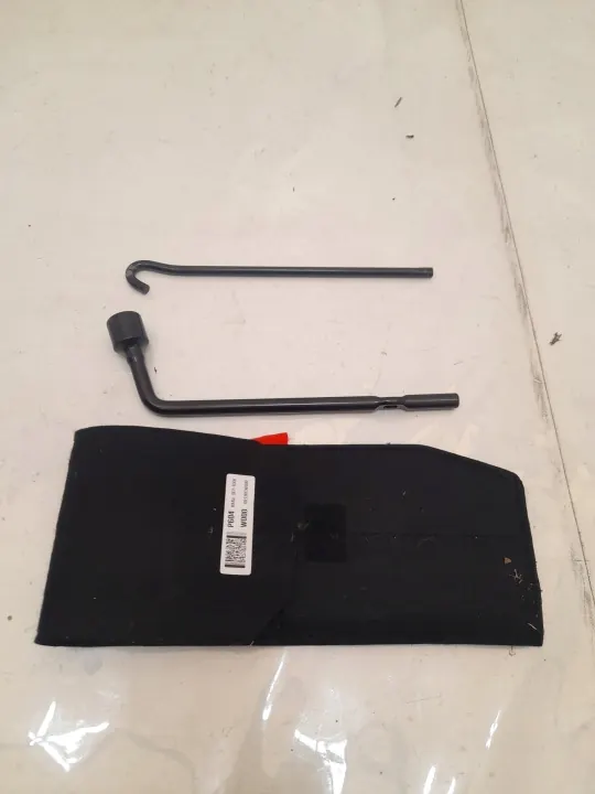 Työkalusarja Hyundai Tucson IV 21- OEM 09130CW000 image 2