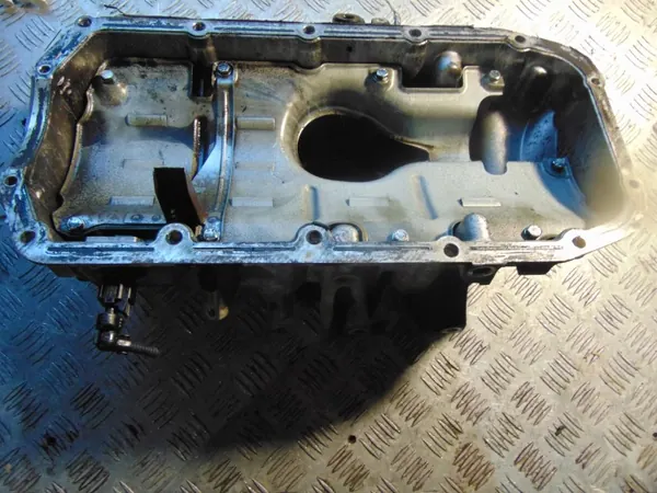 Carter d'huile OEM 55194355 pour 1.9 CDTI 16V 150CH image 4