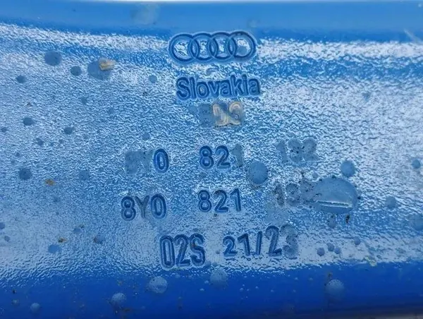 Audi A3 8Y framskärmsfäste OEM 8Y0821132 image 5