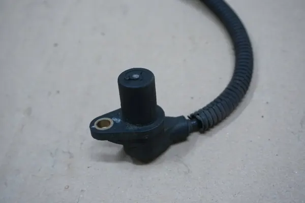 Sensor de Posição do Virabrequim HYUNDAI TERRACAN image 2