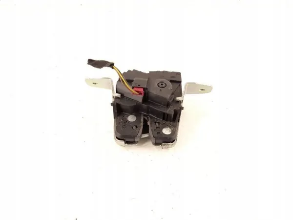 Fecho de porta-malas Mercedes-Benz GLK OEM 2047400535 image 4