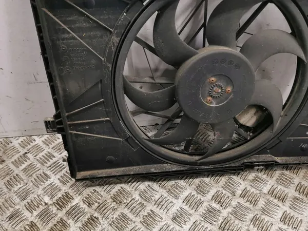 Elektrisk kylfläkt Mercedes-Benz A W169 2008 OEM 0130307009 image 5