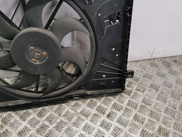 Elektrisk kylfläkt Mercedes-Benz A W169 2008 OEM 0130307009 image 6