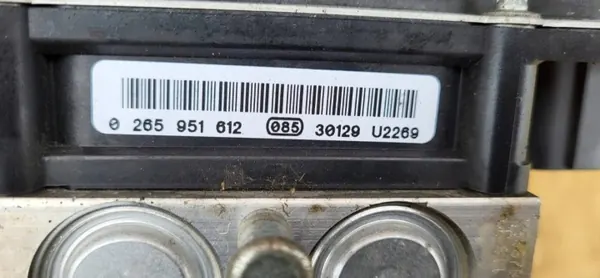 Bomba ABS Citroen DS5 OEM 0265951612 Usado image 3
