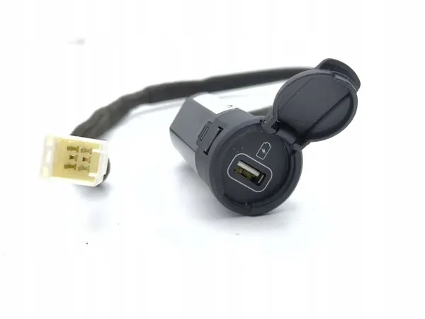 USB-portti Hyundai Ioniq 2019 OEM 96125G2000 image 4