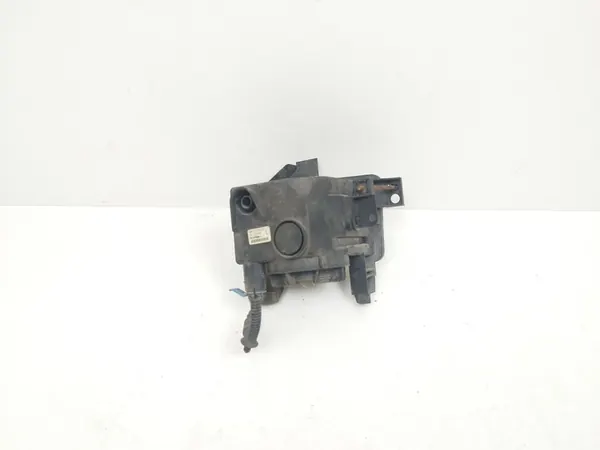 2004 Opel Vectra C Farol de neblina dianteiro image 2