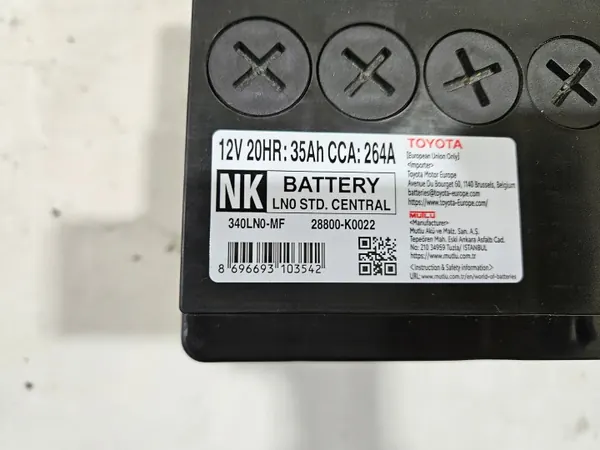 Batterie Toyota OEM 28800-K0022 35 Ah Occasion image 3