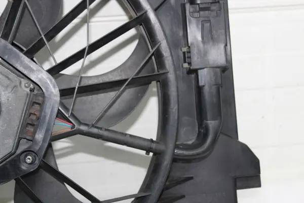 KOELVENTILATOR MERCEDES C-KLASSE W203 00-04 A2035001693 image 9