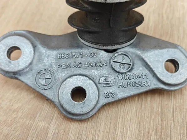 Vaihteiston tuki OEM 6861570 BMW 2.0D G-sarjaan image 6
