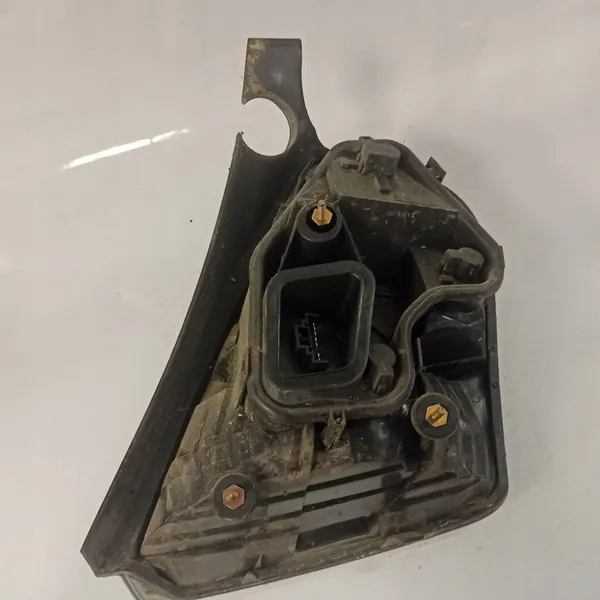 FIAT STILO LÁMPARA TRASERA IZQUIERDA 46823706 image 10