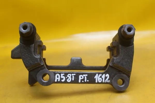 OEM 0822 C 1612 Support de Serrage Droit Arrière Audi A5 image 4