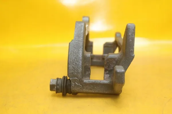 OEM 0822 C 1612 Support de Serrage Droit Arrière Audi A5 image 6