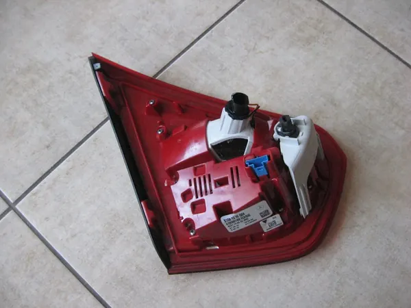 Luz Trasera - Maletero - Mercedes GLA W156 - LED - OEM image 2