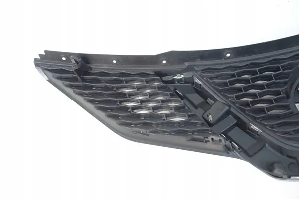 Nissan Qashqai II J11 etupuskurin ritilä OEM 623104EA0D image 5