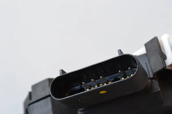 Hintere linke Türschloss Volvo V60 I OE 31301943 image 3