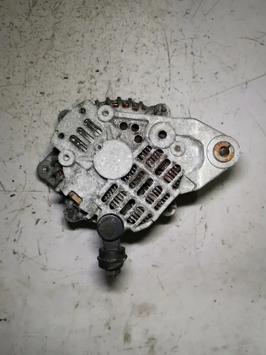 Alternator Subaru Impreza Forester 23700AA420 image 3