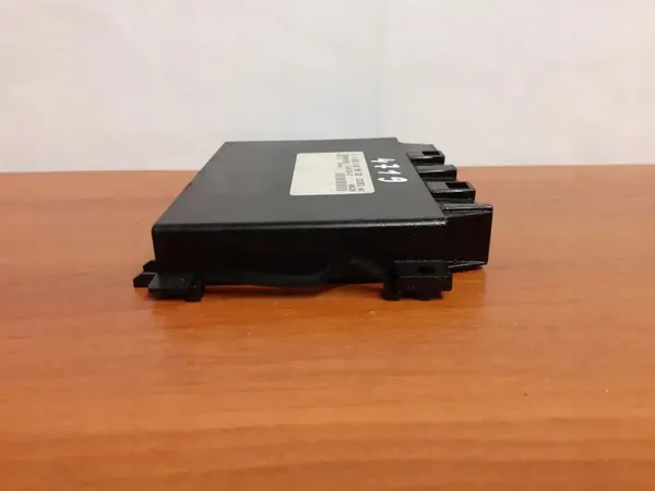 Computador caixa Mercedes-Benz OEM 4719 Usado image 7