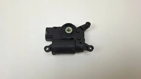 2019 Jeep Compass Air Vent Actuator image 2