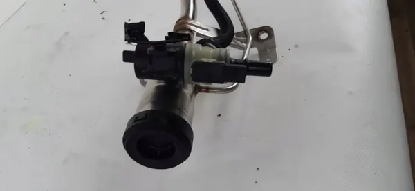 Volvo OE polttoainepumppu OEM 32312055 XC60 II image 6