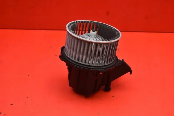 Luftfläkt Audi A4 B8 Kombi 07-11 U0852003 image 3