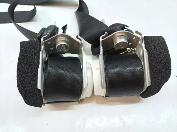 OEM 5907911257750 Cinto Traseiro Esquerdo/Direito Ford image 3