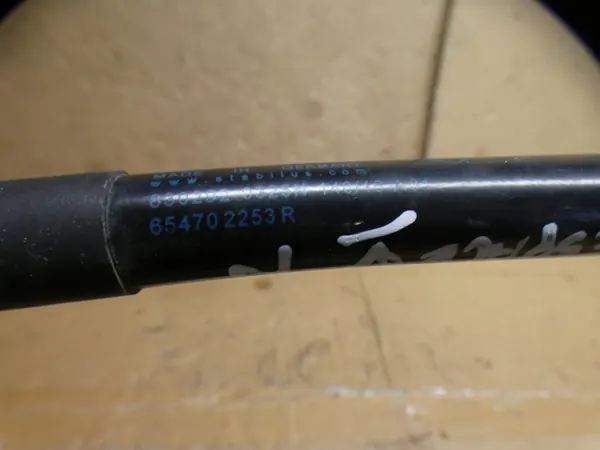 Amortisseur de capot Renault Espace V 654702253R image 5